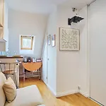 Charming Studio Arc De Triomphe Monceau